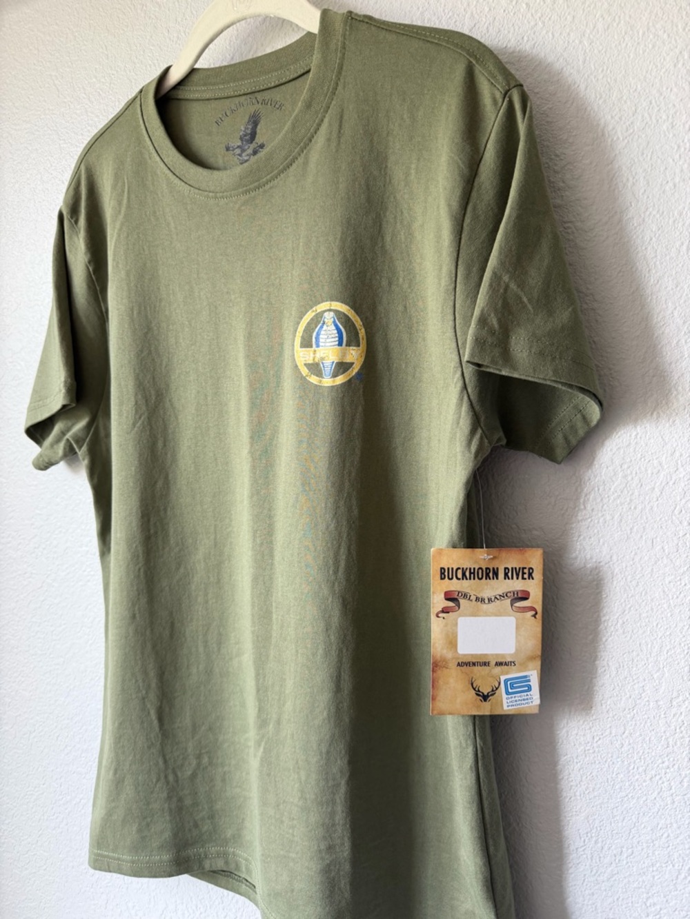 Buckhorn River Pebble Beach T-Shirt, Size Small, NWT - Picture 2 of 7